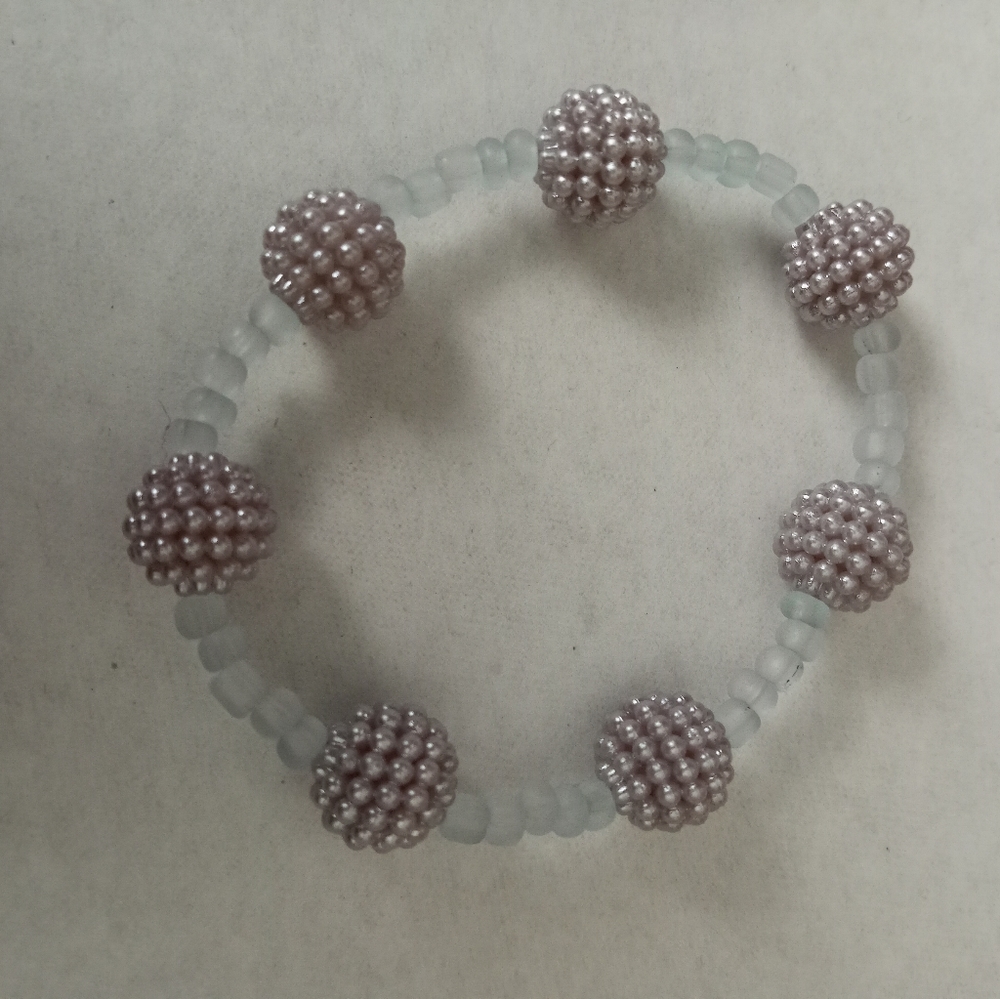 Hand crafted Silver beaded pearl statement bracelet stretchy